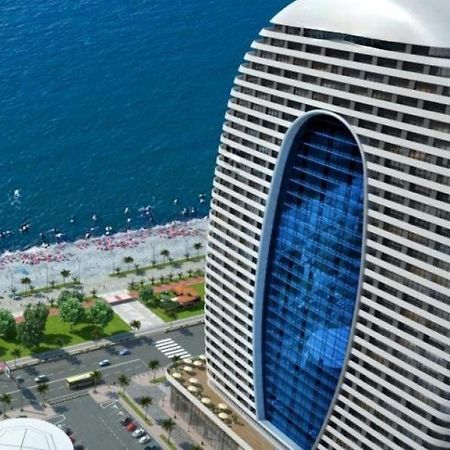 Alien Palace Batumi باتومي المظهر الخارجي الصورة