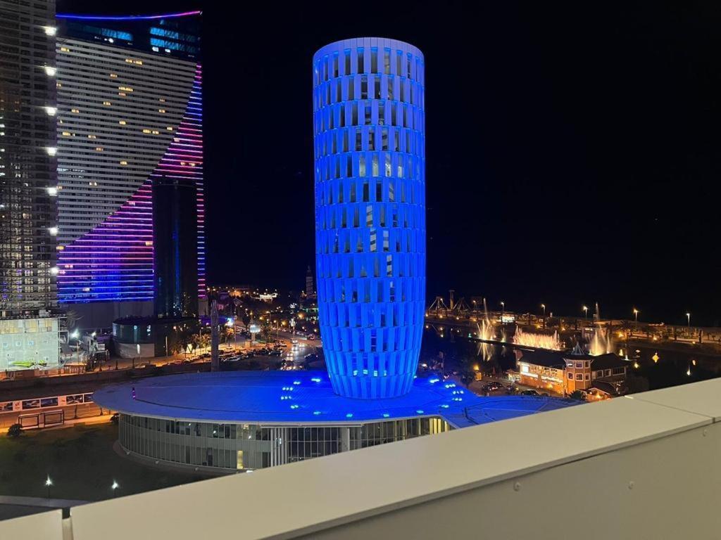 Alien Palace Batumi باتومي المظهر الخارجي الصورة